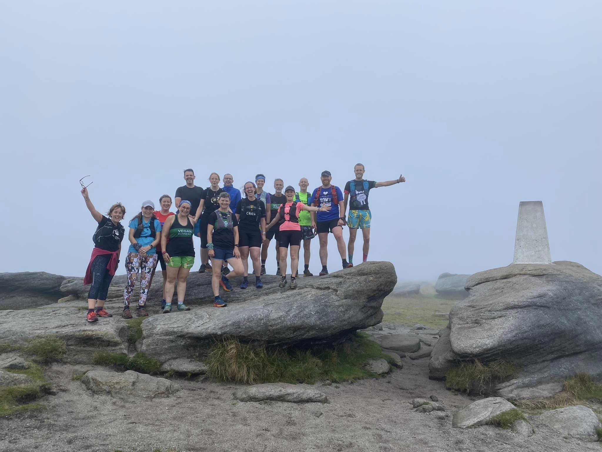 summit running company